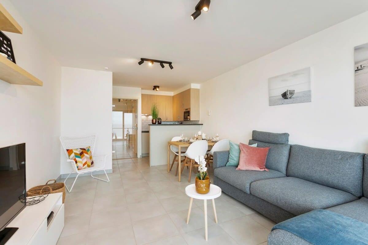 Huswell - Cosy Apartment With Amazing Beach View オステンド エクステリア 写真